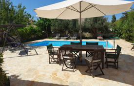 Современный дом с бассейном в пешей доступности от пляжа в Ханье, Крит, Греция за 348 000 €