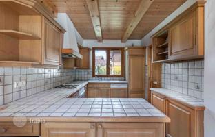 6-комнатный особняк 155 м² в Комблу за 1 190 000 €