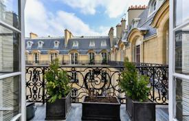 Просторный пентхаус с балконом, Париж, Франция за 4 000 000 €