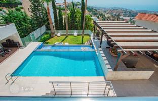5-комнатный коттедж 400 м² в Агиос Тихонасе за 3 000 000 €