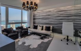 Дизайнерские трехспальные апартаменты на первой линии от океана в Майами, Флорида, США за 1 166 000 €