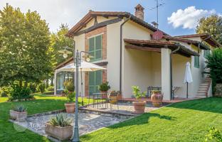 9-комнатное поместье 221 м² в Ареццо за 800 000 €