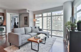 Квартира в Янг-стрит, Торонто, Онтарио,  Канада за C$1 114 000