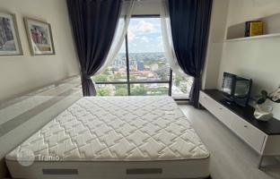 2-комнатная квартира в кондо в Клонг Тоей за $398 000