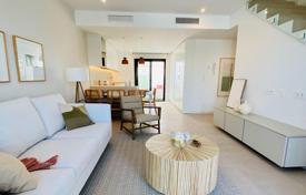 Террасные виллы с 3 спальнями, частным бассейном и просторной террасой в Пилар‑де-ла-Орадада за 366 000 €