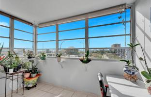 2-комнатная квартира в кондо 101 м² в Севере Майами за $279 000