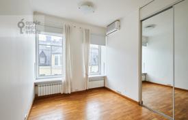 6-комнатная квартира 240 м² в Москве, Россия за $2 470 в неделю