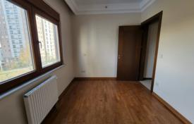 4-комнатная квартира 190 м² в Башакшехире, Турция за $207 000