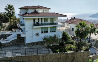 7-комнатная вилла 560 м² в Джикджилли за 79 577 000 TRY