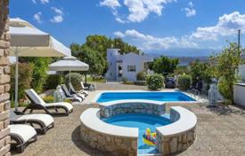 Современная вилла с бассейном и садом в 40 метрах от песчаного пляжа, Ханья, Крит, Греция за 3 950 € в неделю