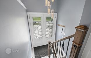 10-комнатный дом в Норт-Йорке за C$1 690 000