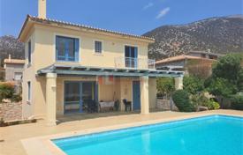 Трехэтажный дом с бассейном в 200 метрах от моря, Саланти, Греция за 600 000 €