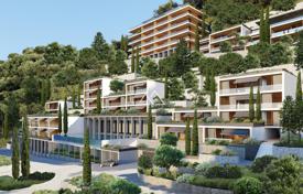 Апартаменты с 2 спальнями в новом проекте на берегу моря за 790 000 €