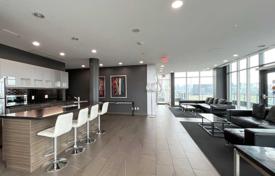 Квартира на Куин-стрит-Запад, Олд Торонто, Торонто,  Онтарио,   Канада за C$1 013 000