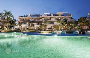 5-комнатная квартира 127 м² в Эстепоне за 746 000 €