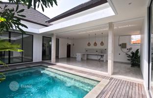 3-комнатная вилла 260 м² в Семиньяке за $385 000