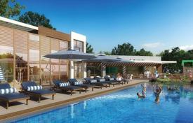 Современные апартаменты в жилом комплексе с бассейном и спа, Стамбул, Турция за $492 000