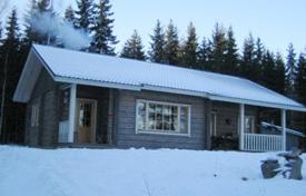 2-комнатный коттедж 89 м² в Савонлинне за 1 750 € в неделю