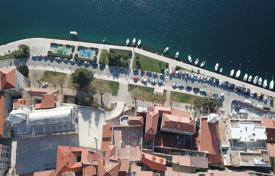 Квартира в Сибенике, Шибенско-Книнская жупания, Хорватия за 1 200 000 €