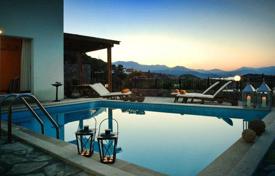 Вилла с видом на море и бассейном в охраняемом жилом комплексе, Айос-Николаос, Крит, Греция за 3 800 € в неделю
