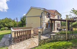 4-комнатный дом 90 м² в Лабине за 260 000 €