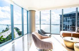 Солнечная трехкомнатная квартира с захватывающим видом на океан в Майами, Флорида, США за $870 000