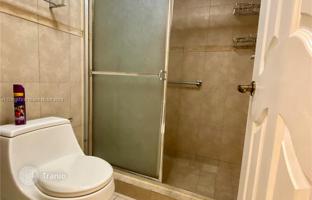 2-комнатная квартира в кондо 111 м² на Саут Оушен Драйв за $489 000
