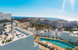 Эксклюзивные апартаменты с видом на море в Эстепоне за 296 000 €