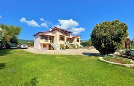 Просторный дом с ландшафтным садом и видом на море, Храни, Греция за 700 000 €