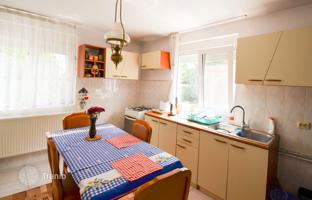 7-комнатный дом 217 м² в Илфове за 179 000 €