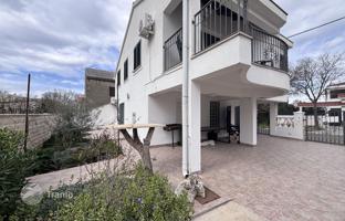 6-комнатный дом 175 м² в Задарской жупании за 390 000 €