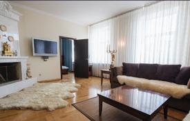 Продажа 3 комнатной квартиры в прекрасном доме в центре Риги за 300 000 €