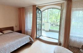 Предлагаем на продажу прекрасный, семейный дом в Меллужи за 800 000 €