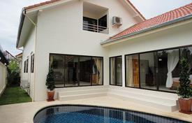 5-комнатный дом в городе 250 м² в Джомтьене, Таиланд за $3 300 в неделю