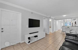 2-комнатная квартира в кондо 76 м² в Пемброк-Пайнс за $295 000