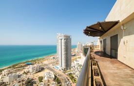 Элитный пентхаус с террасой и видом на море в светлой резиденции с бассейном, недалеко от пляжа, Нетания, Израиль за $2 530 000