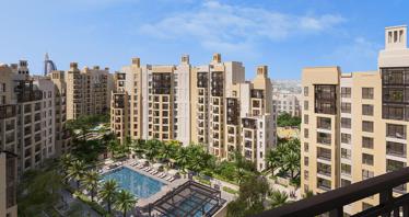 Новая резиденция Lamaa с бассейнами и зеленой зоной рядом с автомагистралью, Umm Suqeim, Дубай, ОАЭ