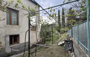 7-комнатный дом 360 м² на улице Крцаниси за $361 000