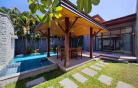 Меблированная вилла с бассейном недалеко от пляжей, Пхукет, Таиланд за $335 000