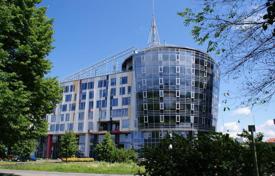 Oдно из самых эксклюзивных зданий в Риге, которое расположено вблизи Старой Риги на берегу Даугавы, в районе посольств за 1 500 000 €