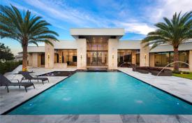 Современная вилла с задним двором, бассейном, летней кухней, зоной отдыха и двумя гаражами, Форт-Лодердейл, США за $6 800 000