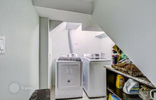 11-комнатный дом в Скарборо за C$1 422 000