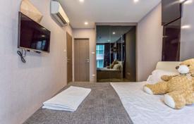1-комнатные апартаменты в кондо в Ваттхане, Таиланд за $153 000