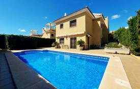 Трёхэтажная вилла с бассейном и садом, Валенсия, Испания за 495 000 €