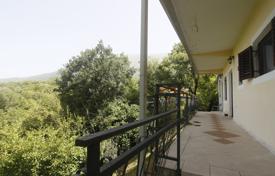 Меблированный дом с большим земельным участком, Радановичи, Черногория за 400 000 €