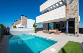 Виллы с бассейном в престижной резиденции, Лос-Алькасарес, Испания за 460 000 €
