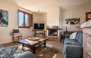 8-комнатная вилла 535 м² в Перудже за 795 000 €