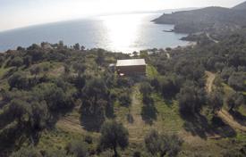 Земельный участок с видом на море в 50 метрах от пляжа, Афон, Греция за $375 000