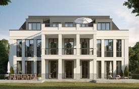Эксклюзивные апартаменты, занимающие весь этаж, в здании с садом и гаражом, Далем, Берлин, Берлин за 4 258 000 €