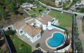 Двухэтажная вилла с бассейном в Хавеа, Аликанте, Испания за 575 000 €